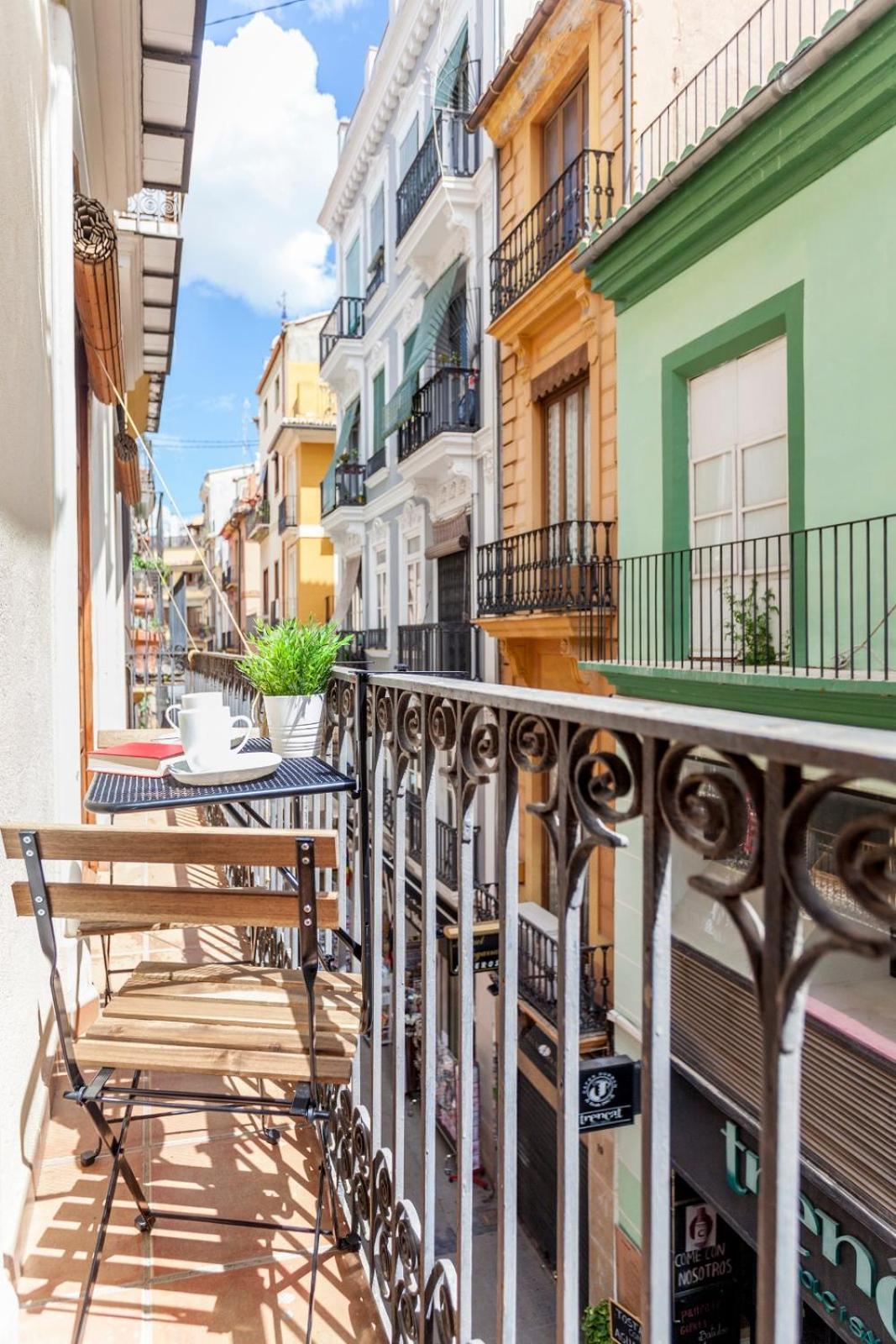 Modern Flat By Mercado Central In Ciutat Vella Walencja Zewnętrze zdjęcie